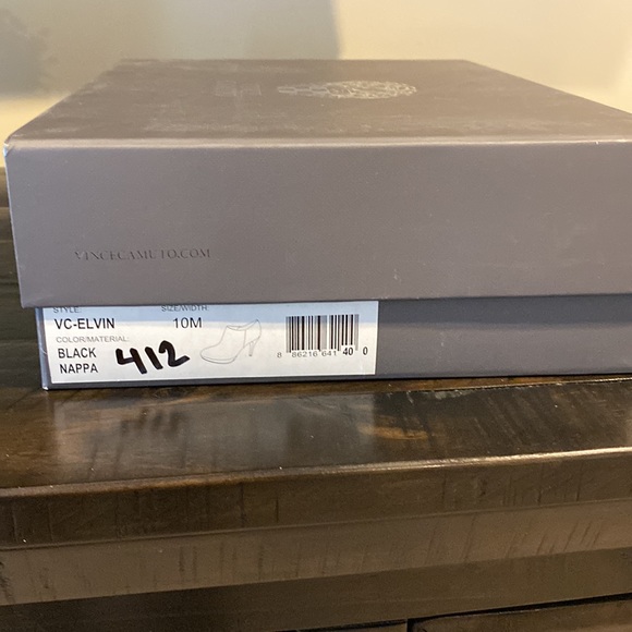 Shoes - Picture 2 of 3